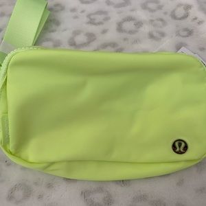 LIMITED EDITION EVERYWHERE BELT BAG FADED ZAP LULULEMON NWT